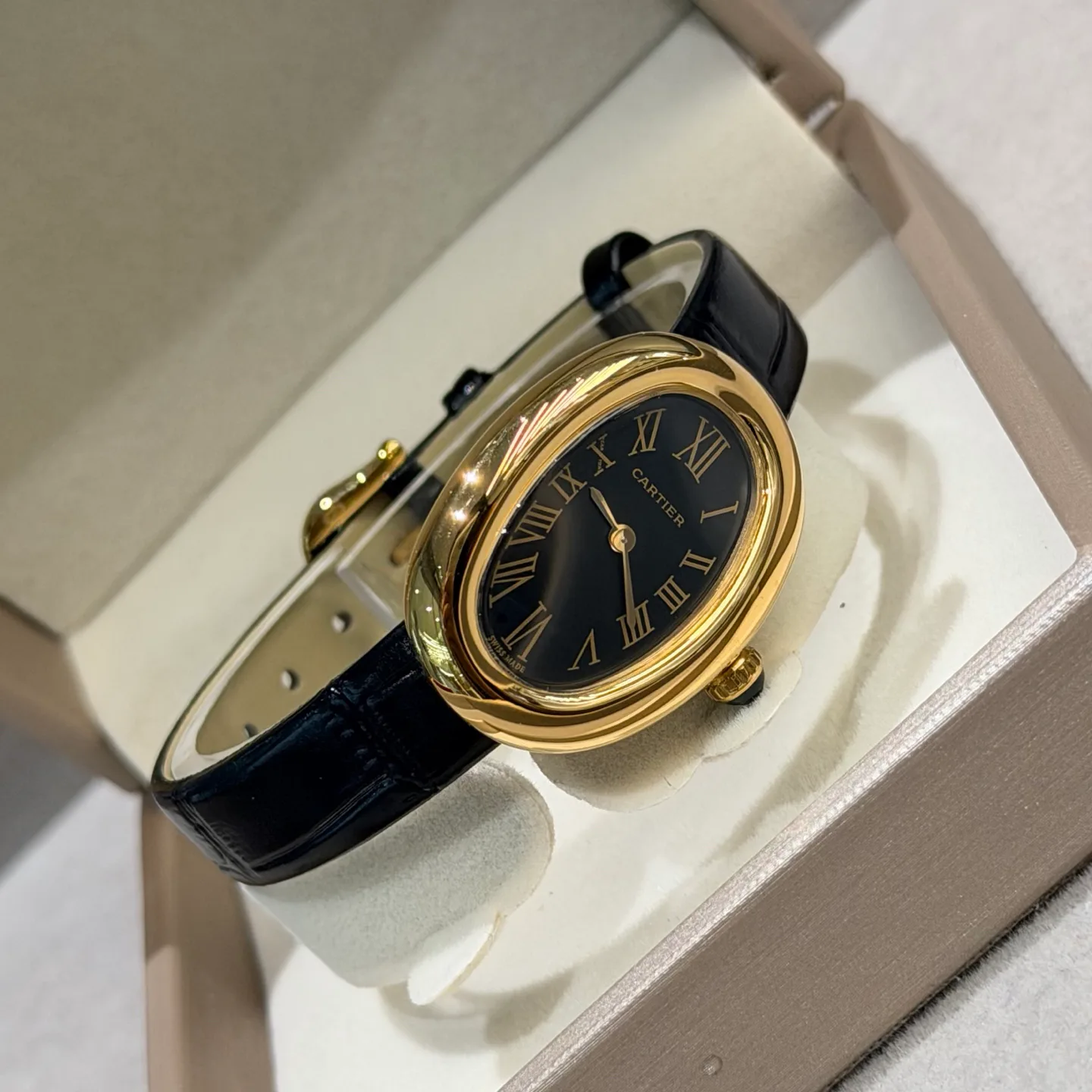 Women's Watches CARTIER 18362061