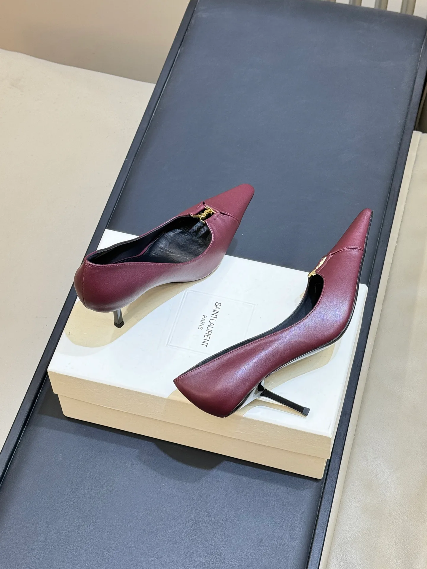 Women's Heels SAINT LAURENT 18073642