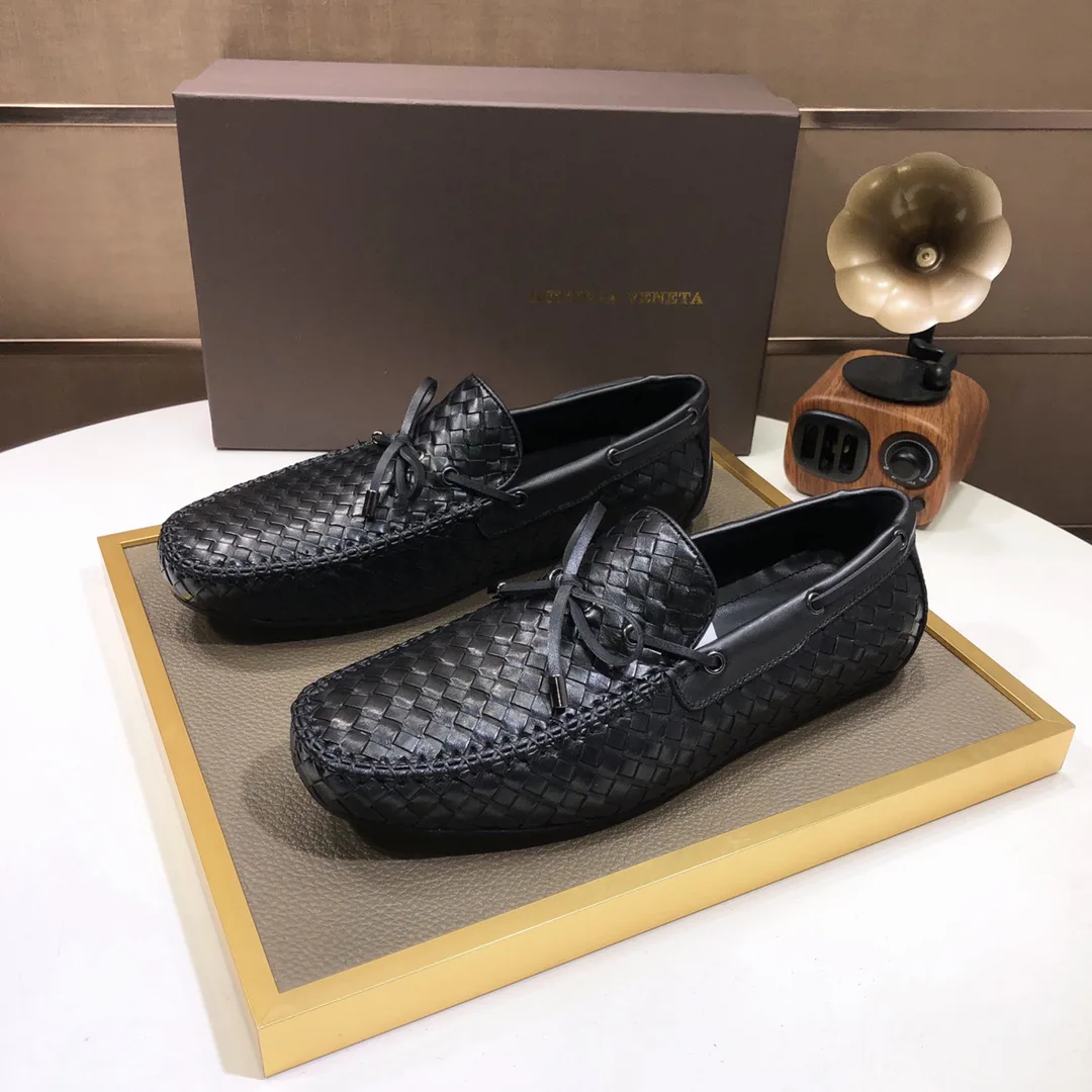 Men's Loafers And Dress Shoes BOTTEGA VENETA 18262245