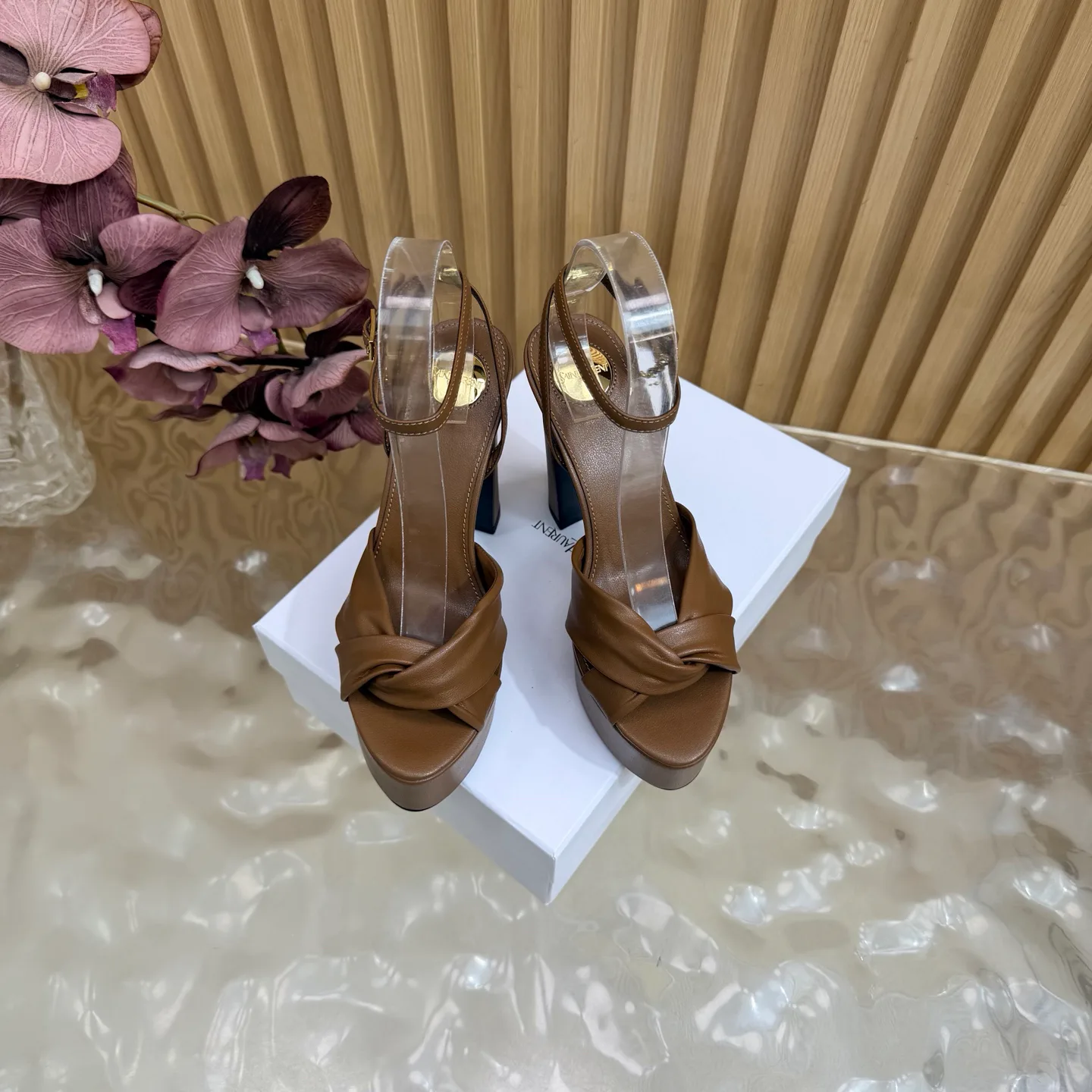 Women's Open-Toe Sandals SAINT LAURENT 18235638