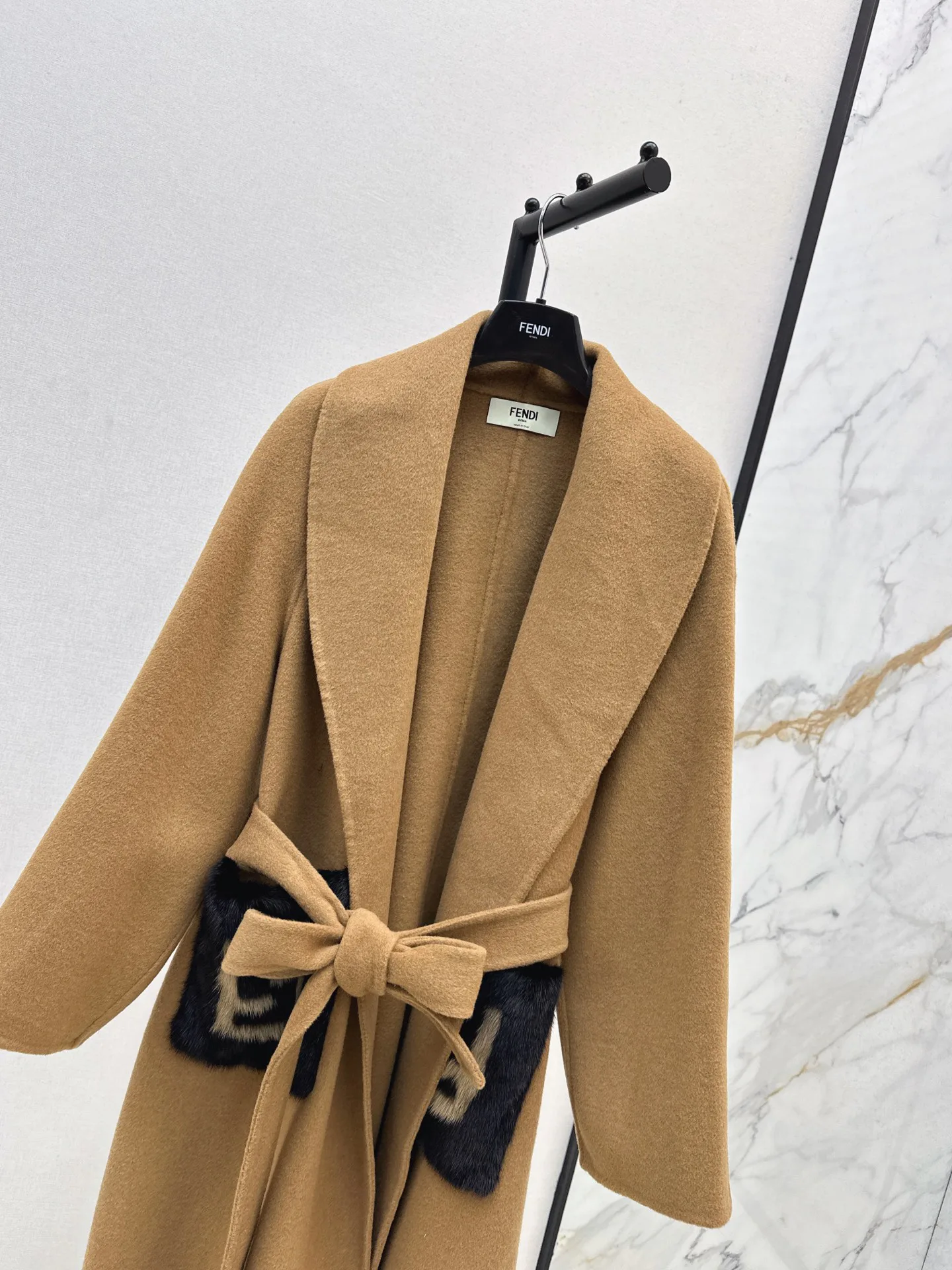 Women's Coats FENDI 18253116