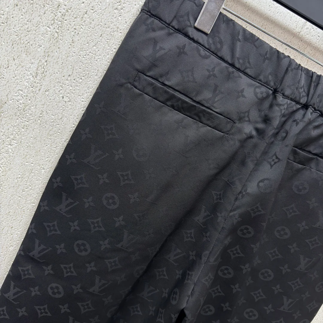 Men's Trousers LOUIS VUITTON 18313764