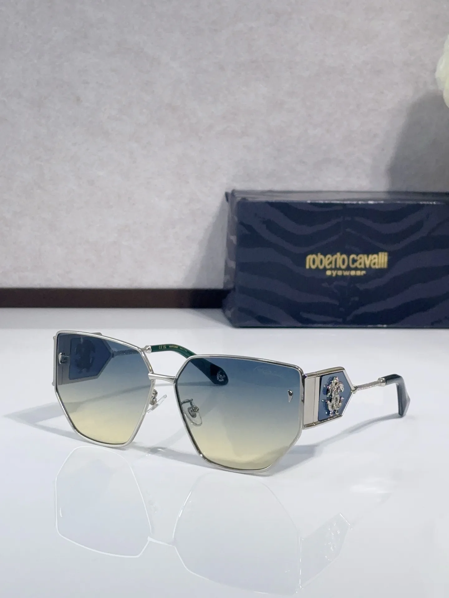 Glasses ROBERTO CAVALLI 18287044