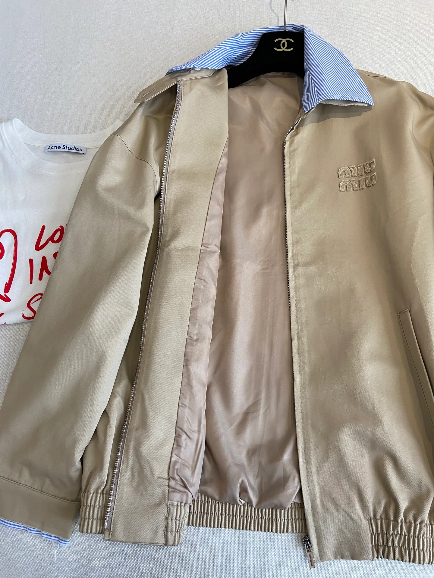 Women's Jackets And Down Jackets MIU MIU 18088900
