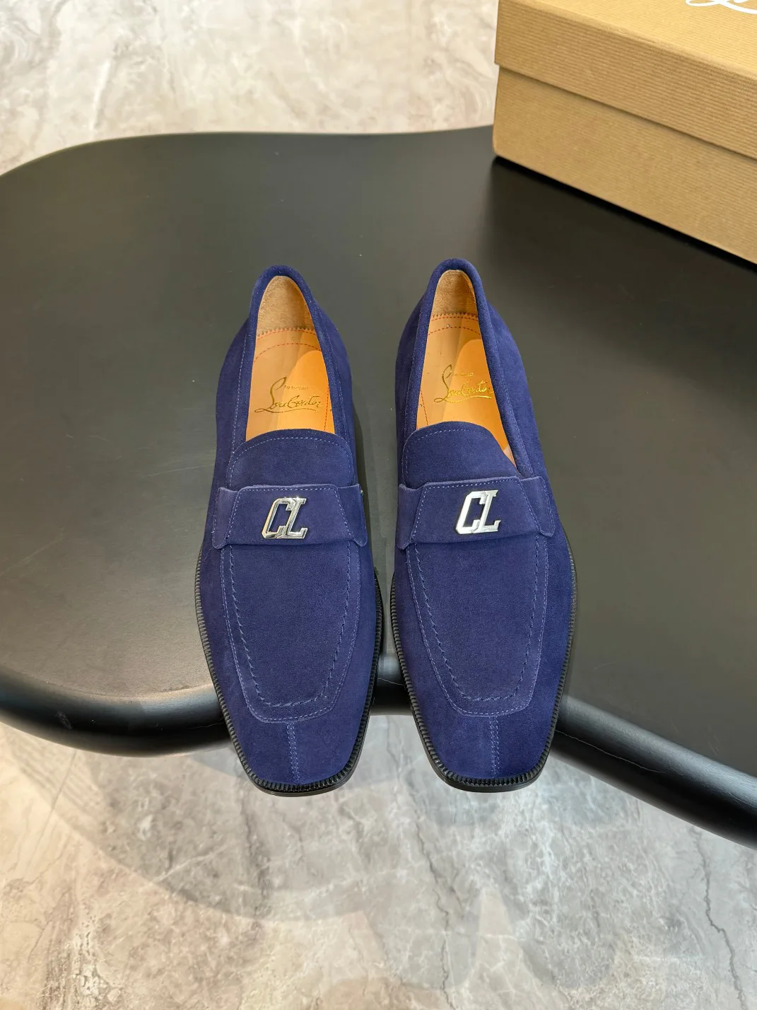 Men's Loafers And Dress Shoes CHRISTIAN LOUBOUTIN 18119136