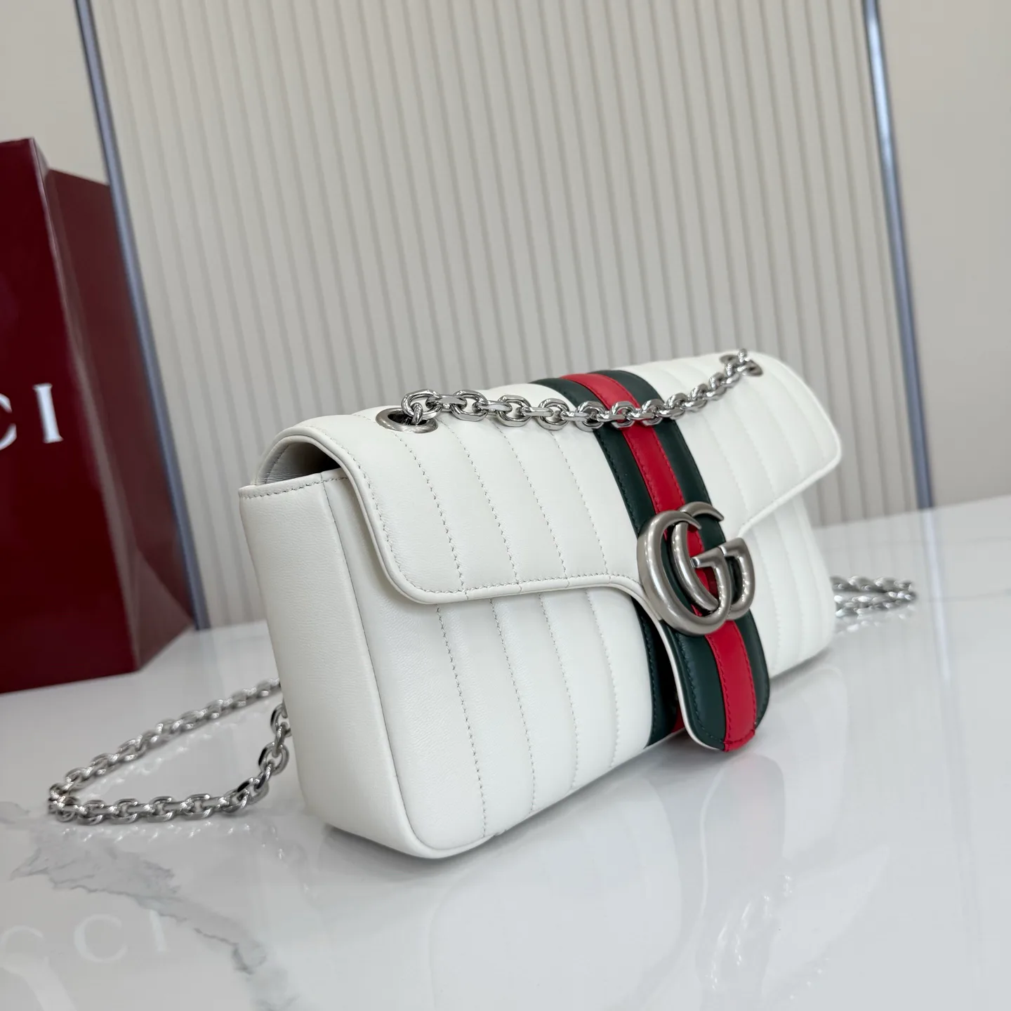 Women's Classic Handbags GUCCI 17947721
