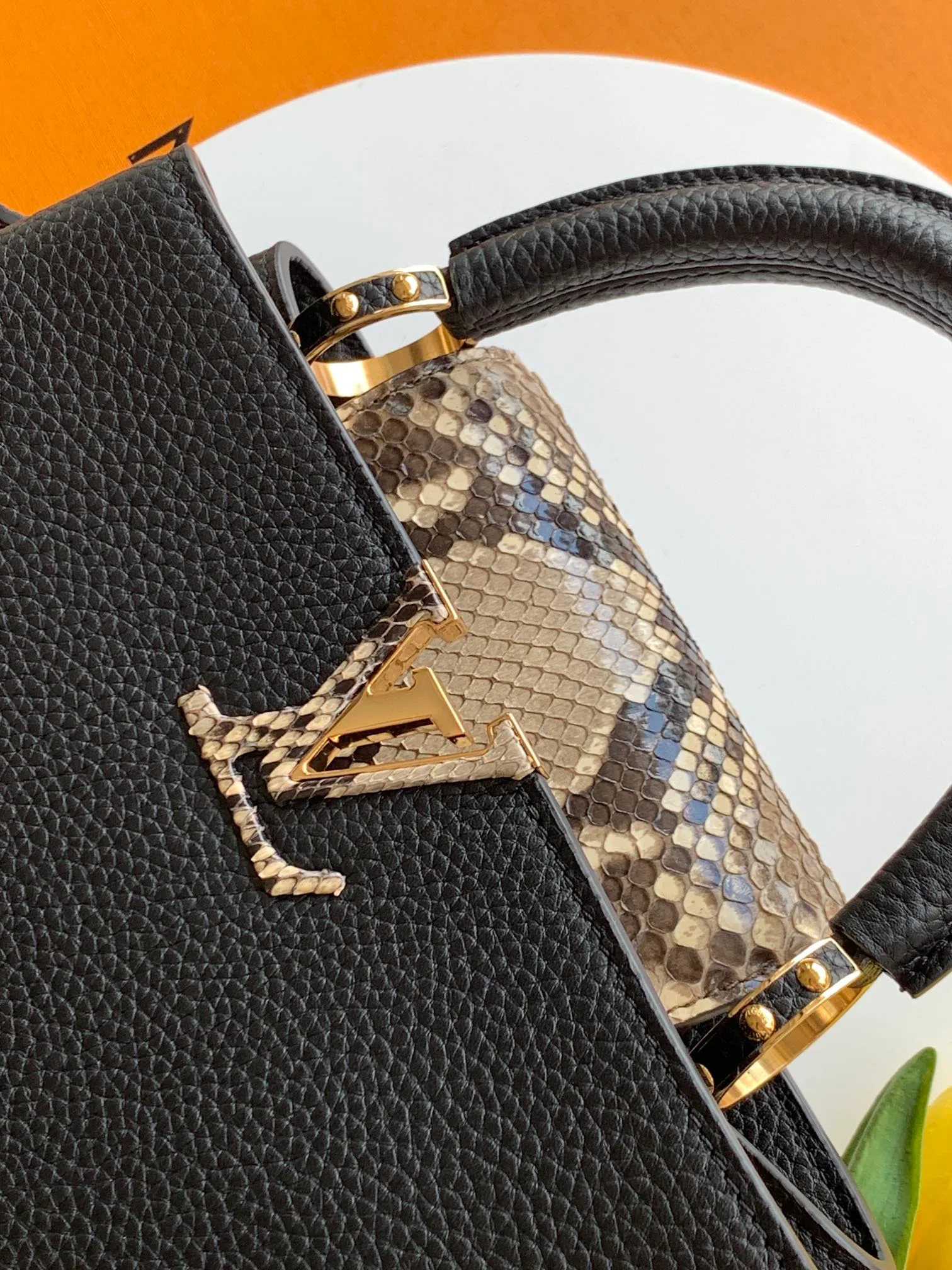 Women's Classic Handbags LOUIS VUITTON 18520989