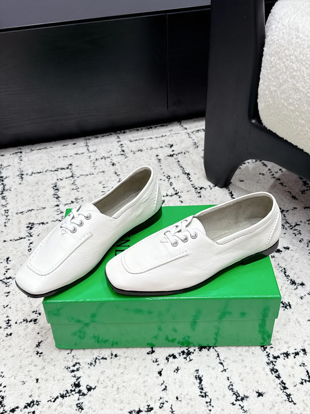 Women's Loafers And Moccasins BOTTEGA VENETA 18497895