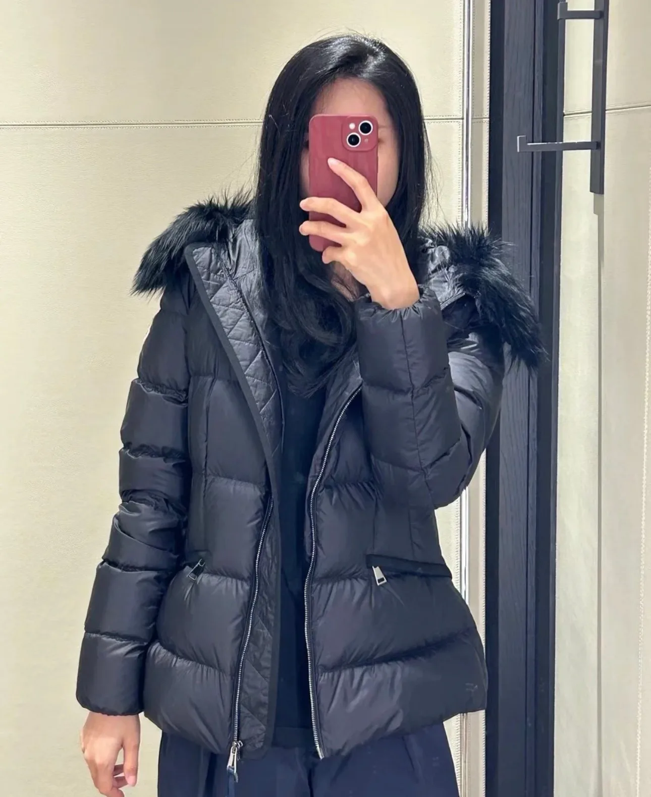 Women's Jackets And Down Jackets MONCLER 18130049