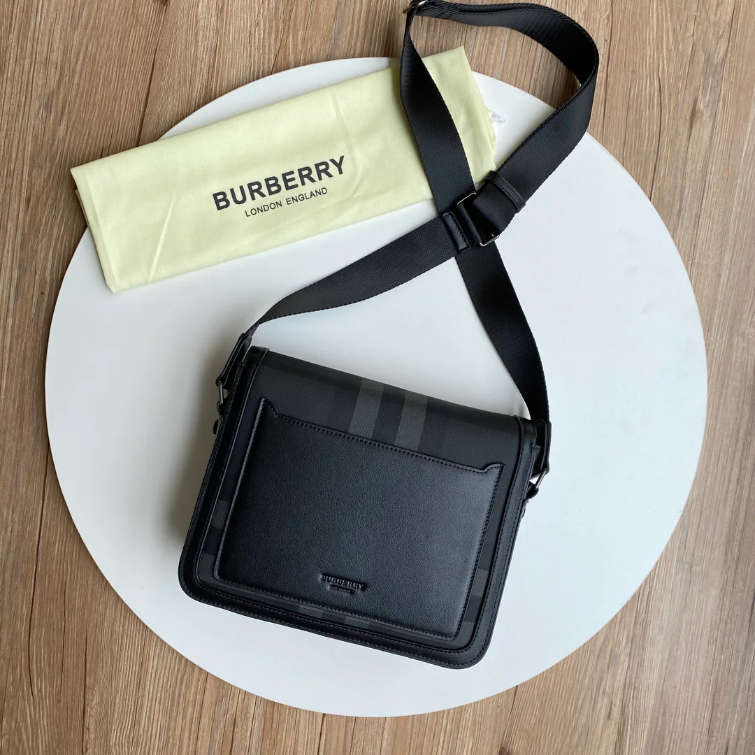 Women's Shoulder Bags BURBERRY 17933715