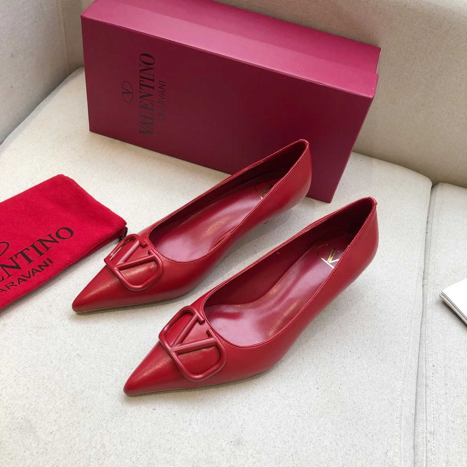 Women's Heels VALENTINO 17956857
