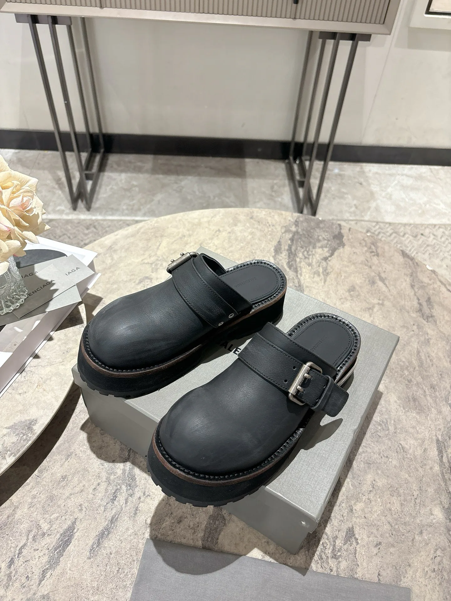 Women's Mules And Clogs BALENCIAGA 17730833