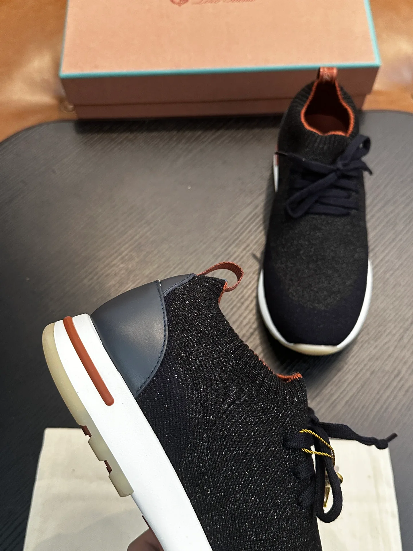 Men's Sneakers LORO PIANA 18380069