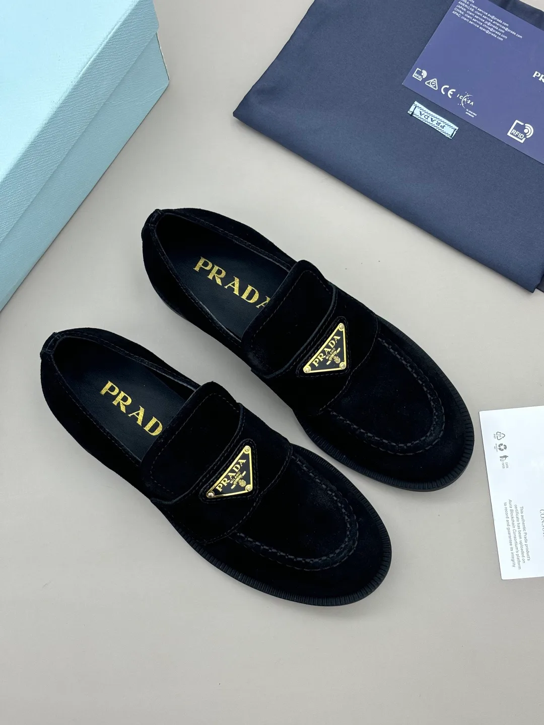Women's Loafers And Moccasins PRADA 18006173