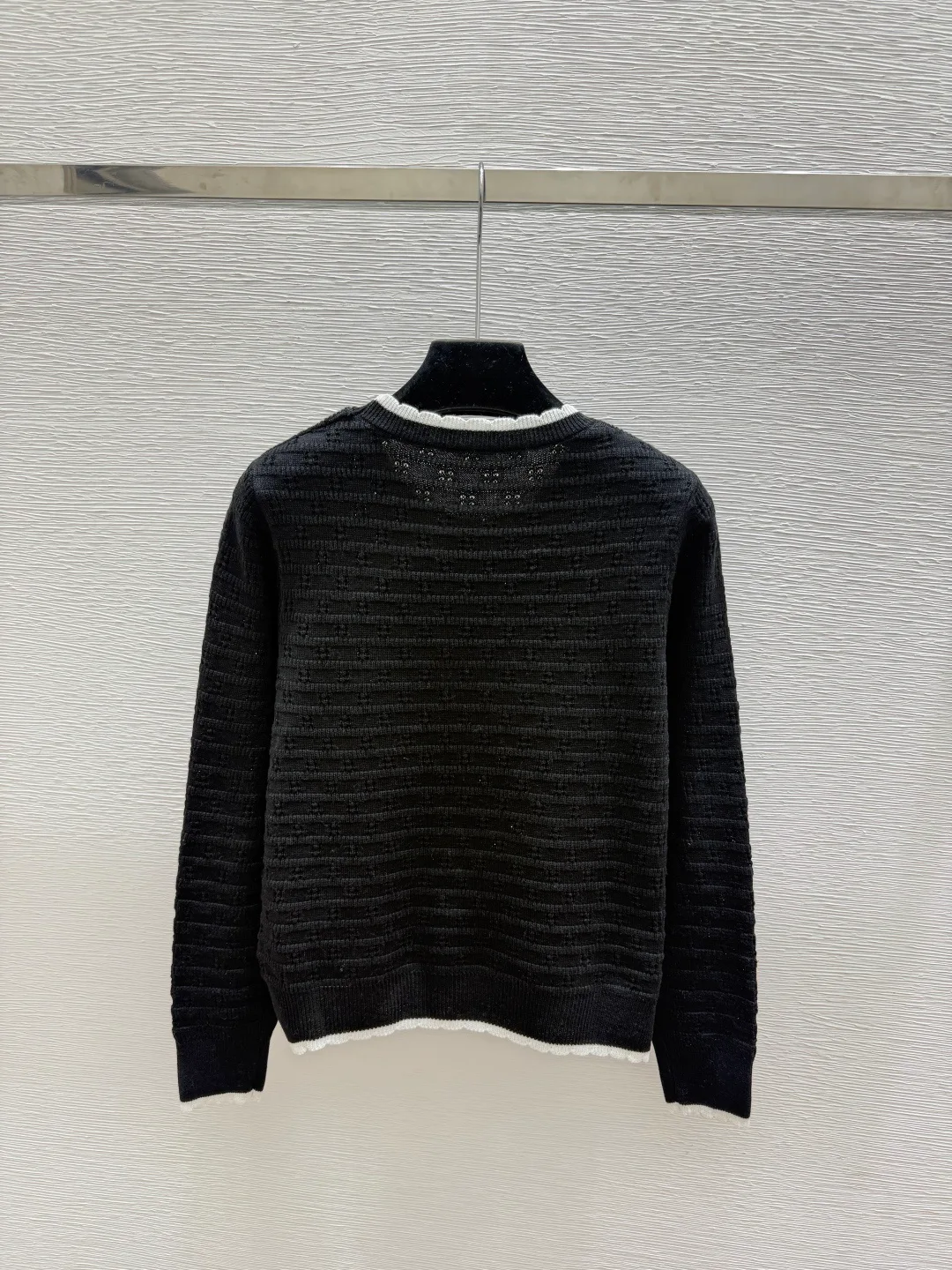 Women's Jumpers And Sweaters CHANEL 18185285