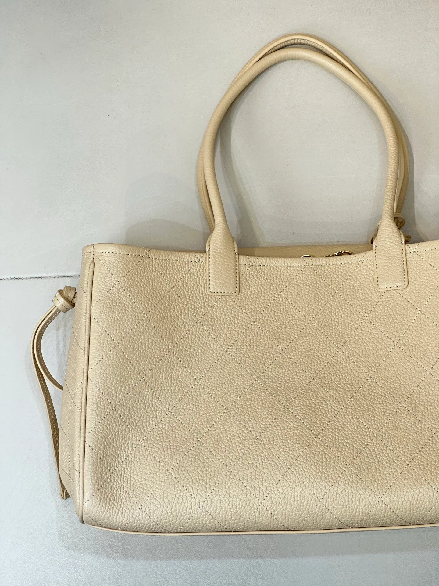 Women's Classic Handbags CHANEL 17376153