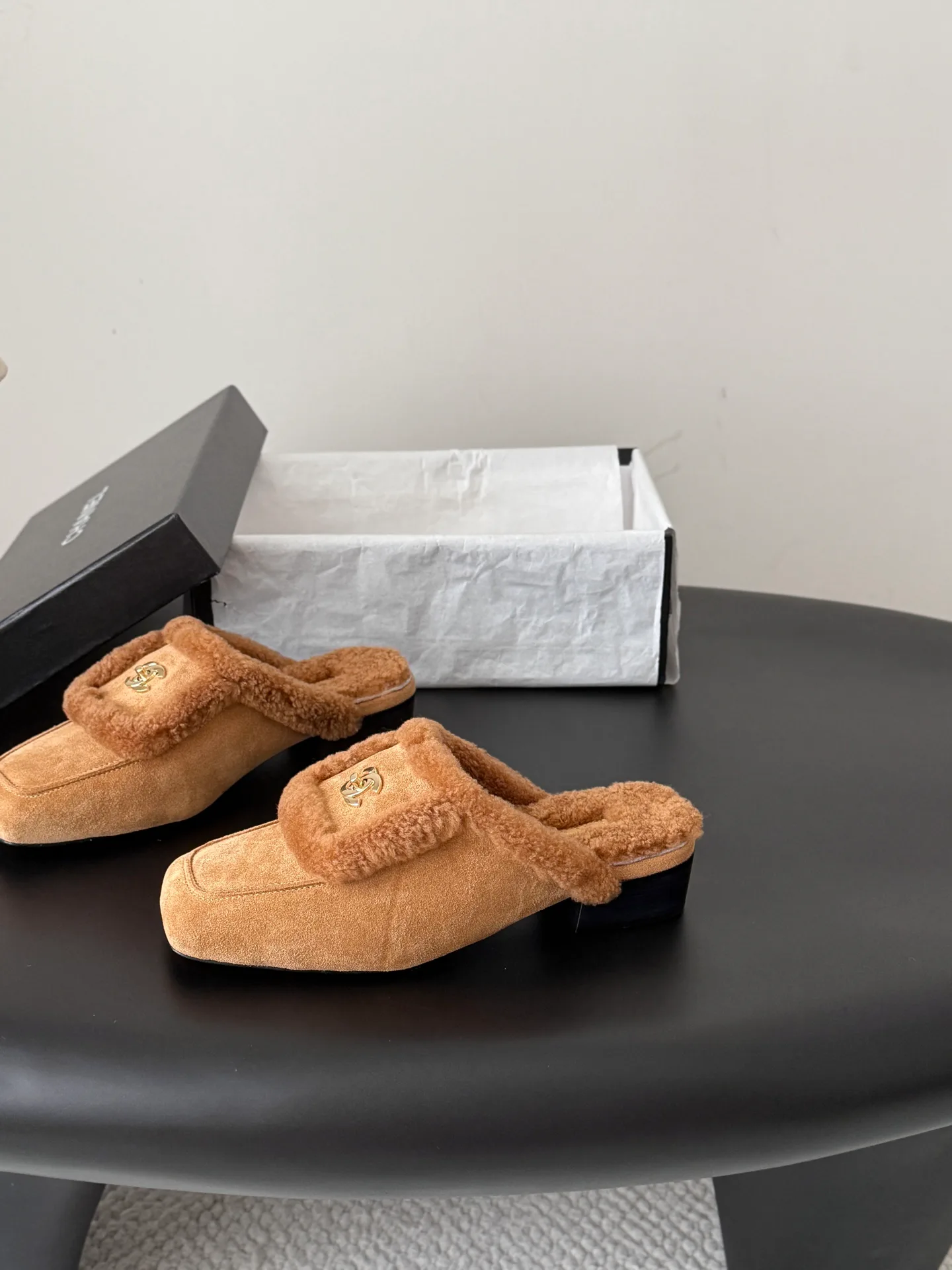 Women's Mules And Clogs CHANEL 18362219