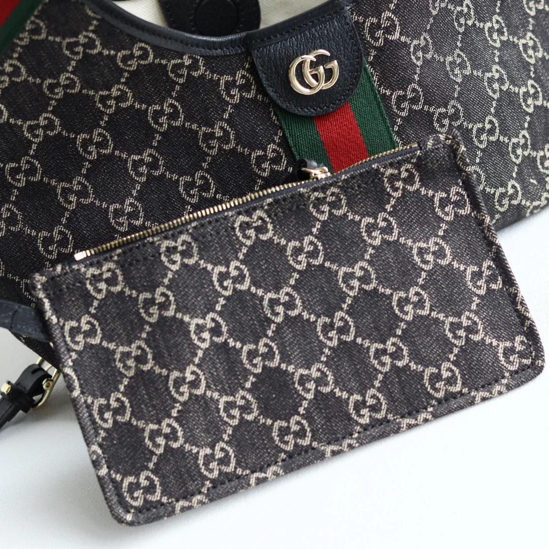 Women's Classic Handbags GUCCI 18262379