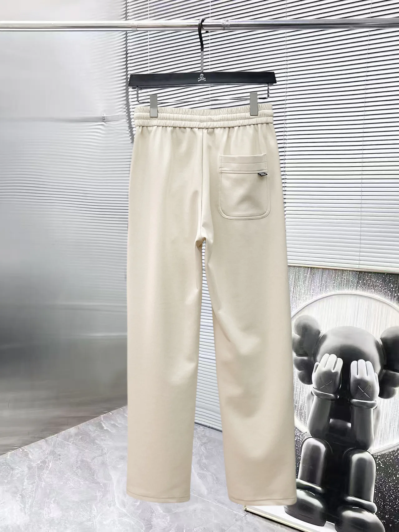 Men's Trousers MIU MIU 18197373