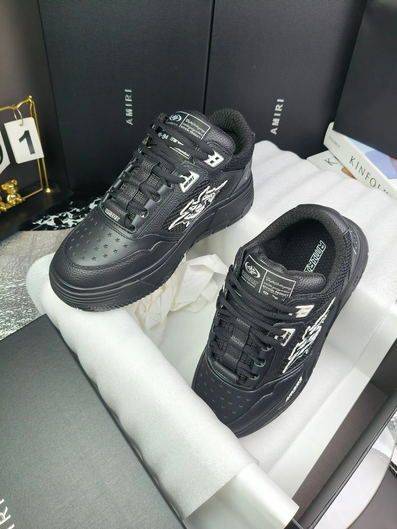 Women's Sneakers AMIRI 17515006