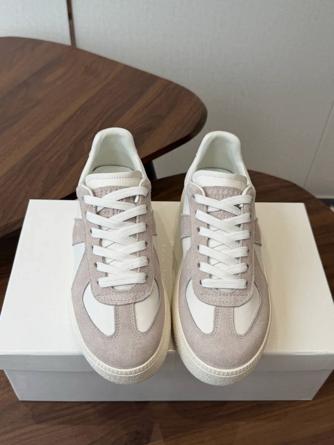 Women's Sneakers MAISON MARGIELA 16929925