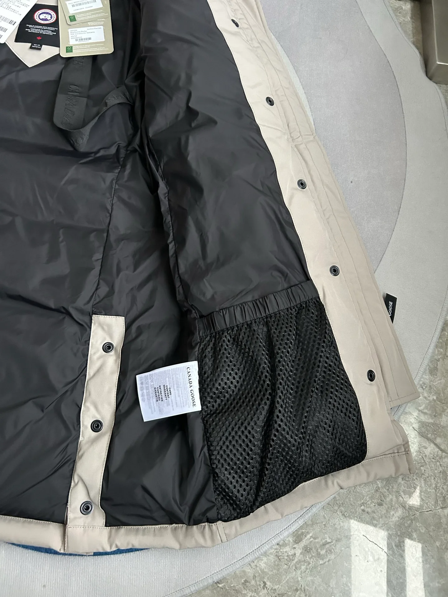 Women's Jackets And Down Jackets CANADA GOOSE 18007219