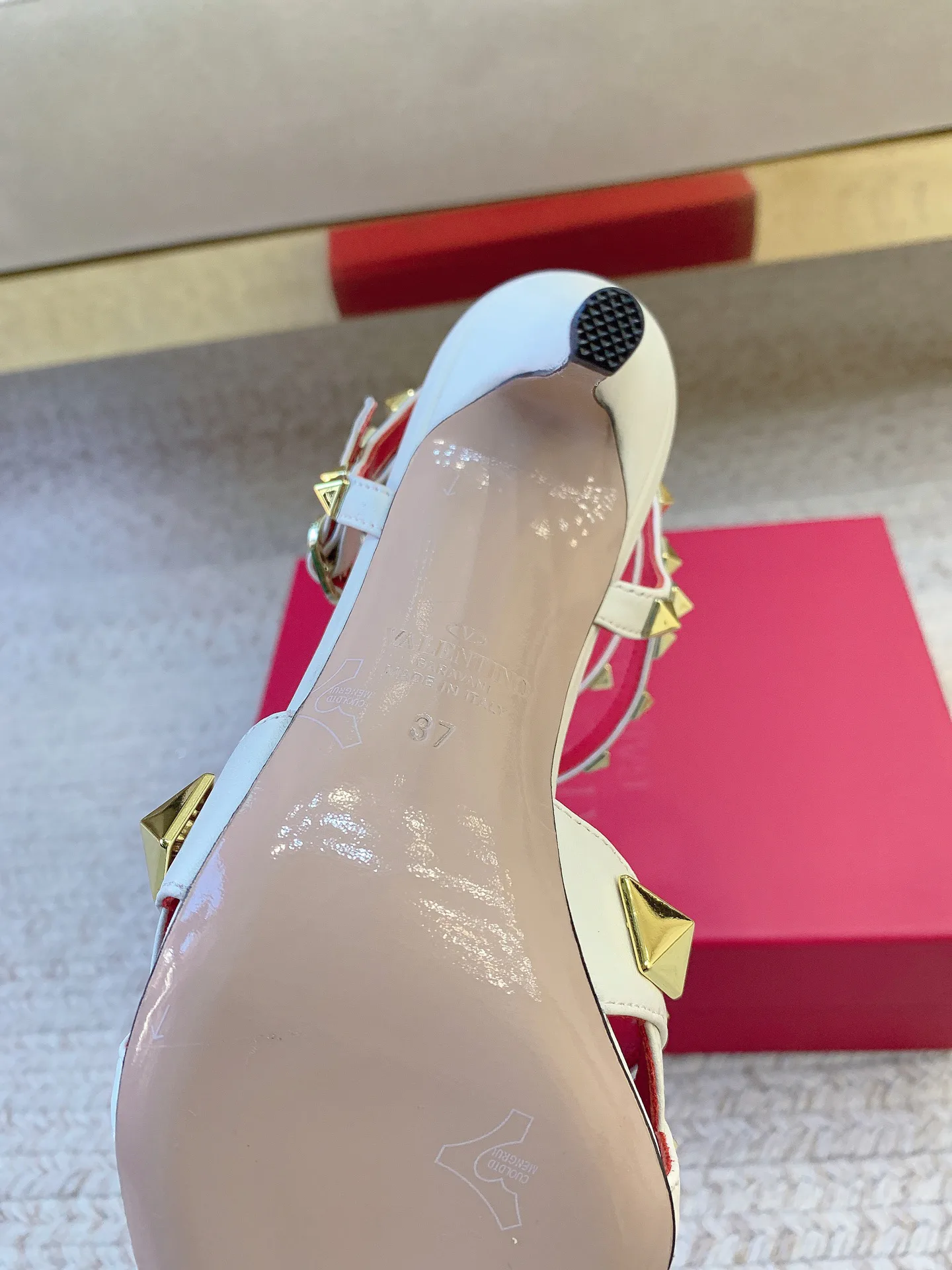 Women's Heels VALENTINO 17656634