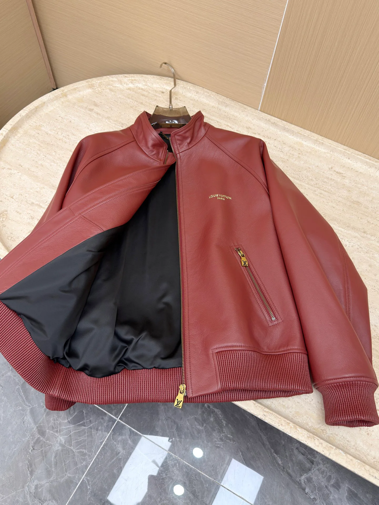 Men's Leather Jackets And Sheepskin Coats LOUIS VUITTON 18448677