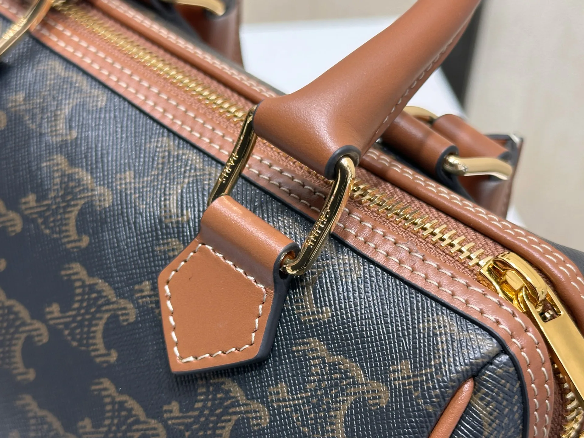 Women's Classic Handbags CELINE 17802983