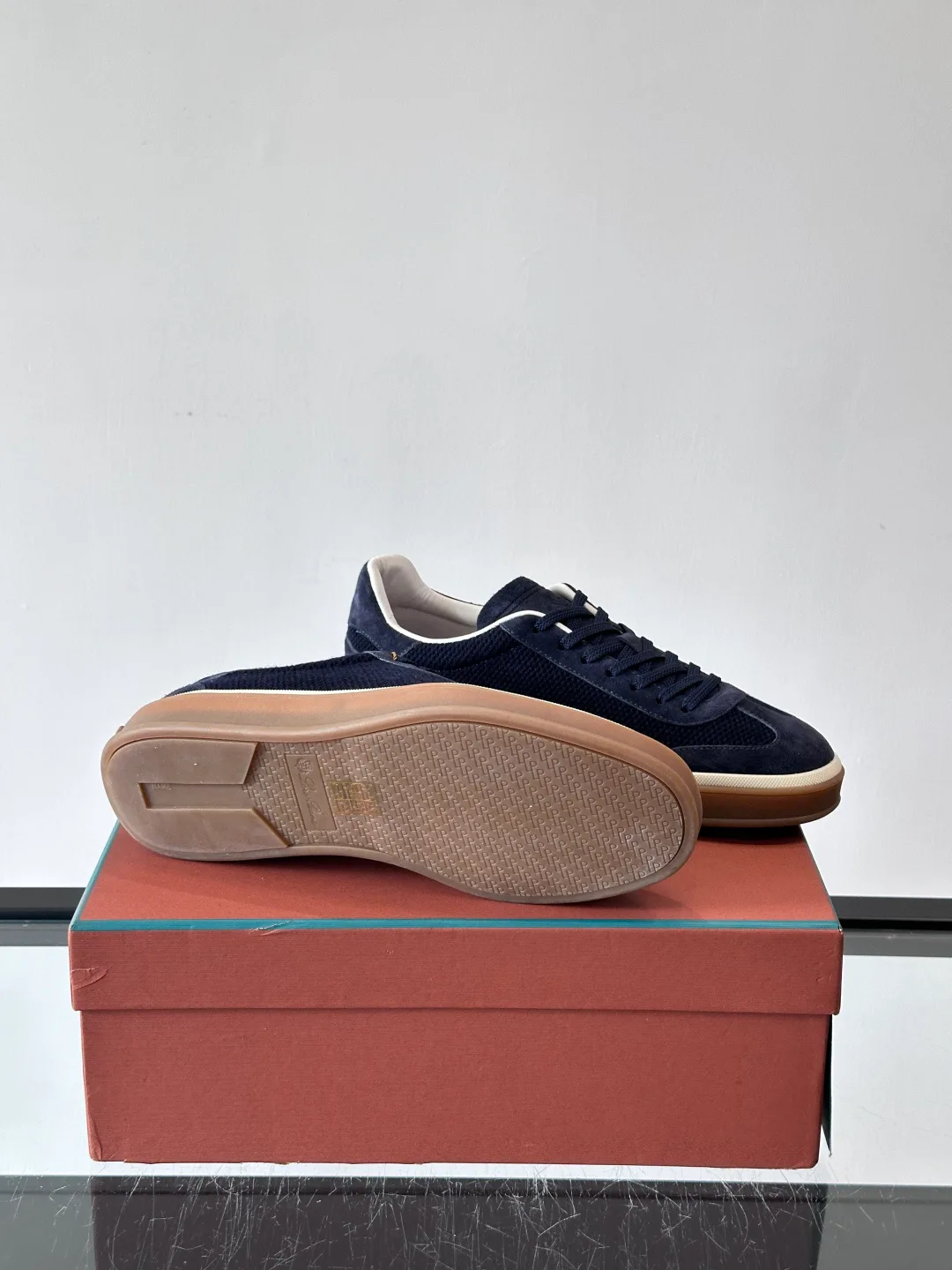 Men's Sneakers LORO PIANA 17730610