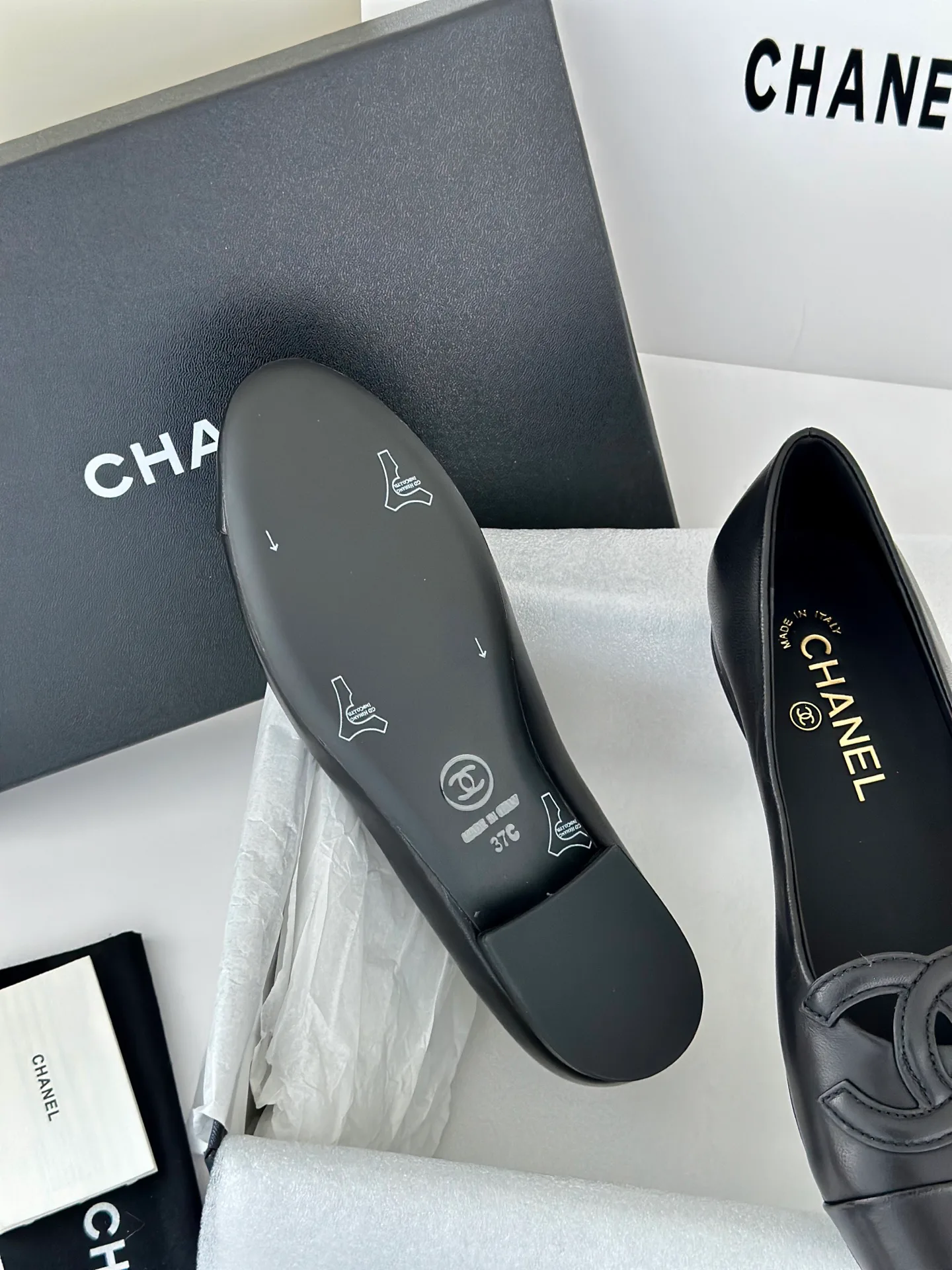 Women's Ballet Flats CHANEL 18143033