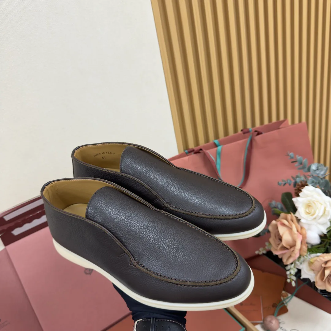 Men's Loafers And Dress Shoes LORO PIANA 18101816