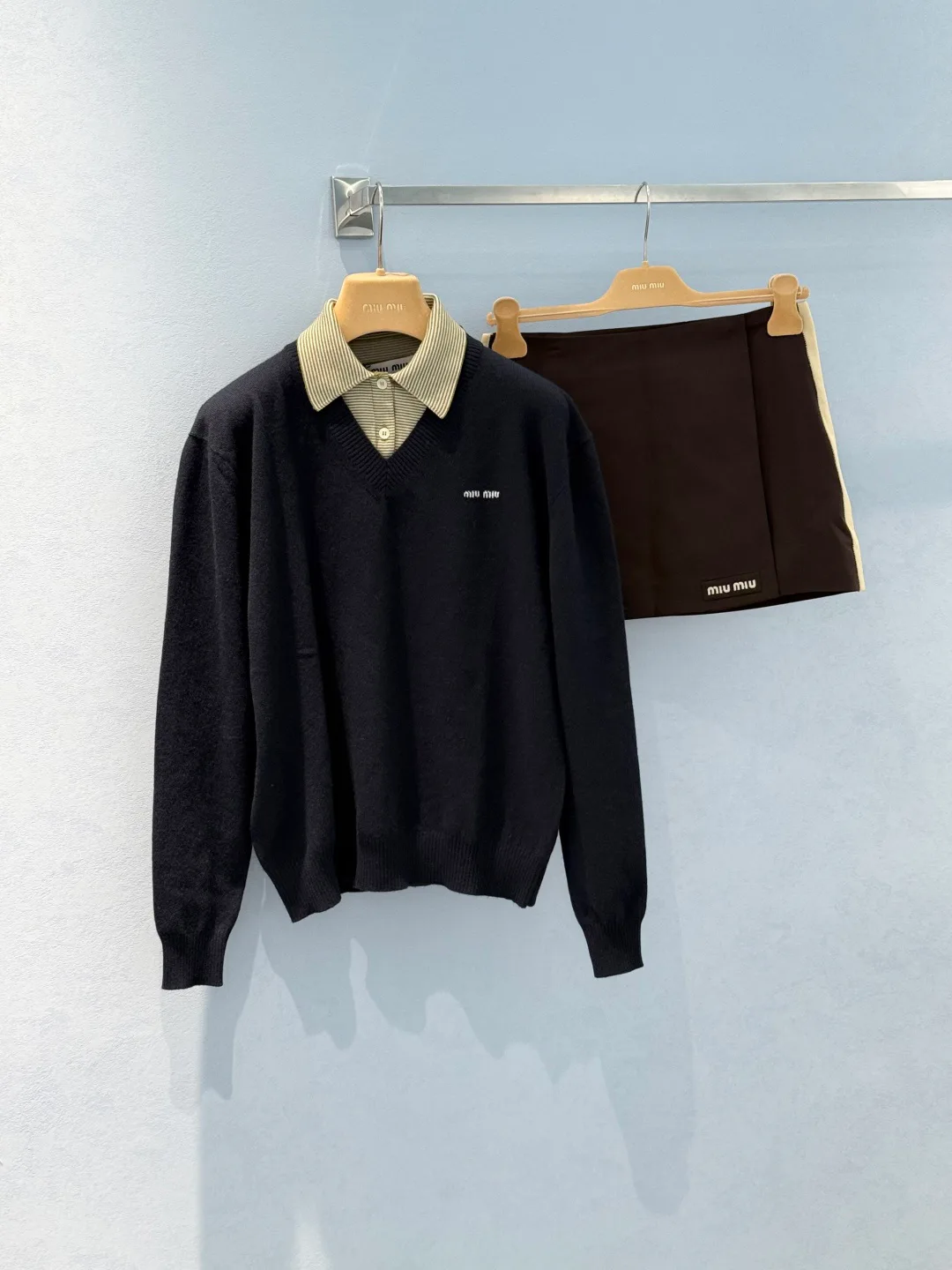 Women's Jumpers And Sweaters MIU MIU 17669146