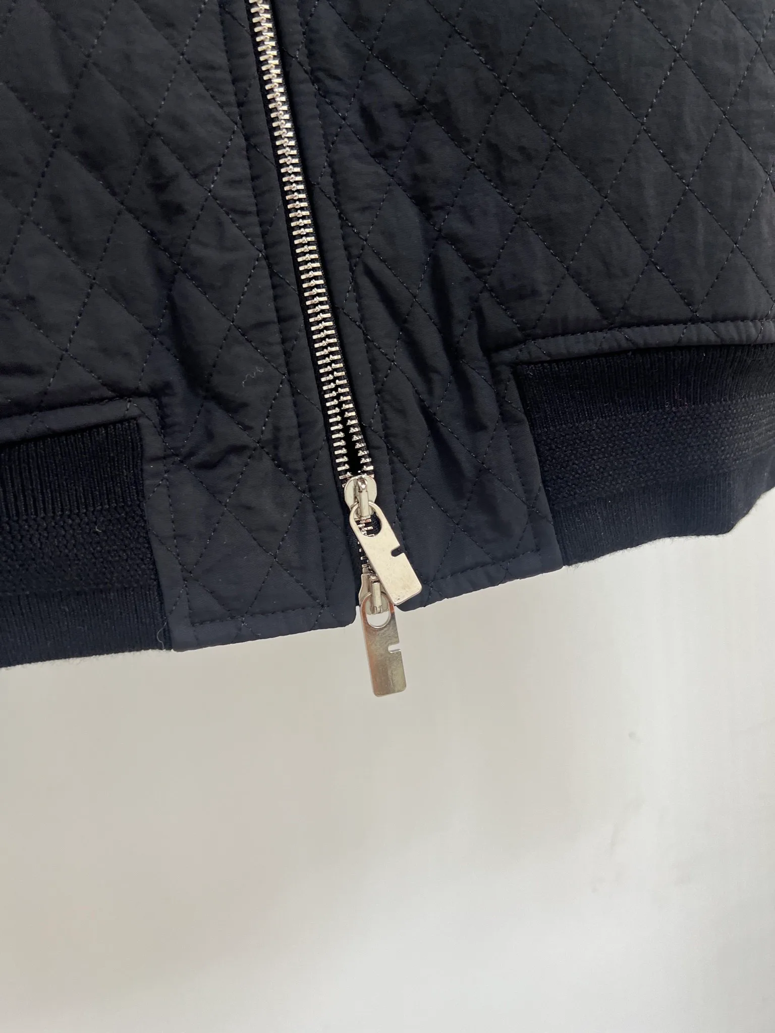 Women's Jackets And Down Jackets BURBERRY 18415757