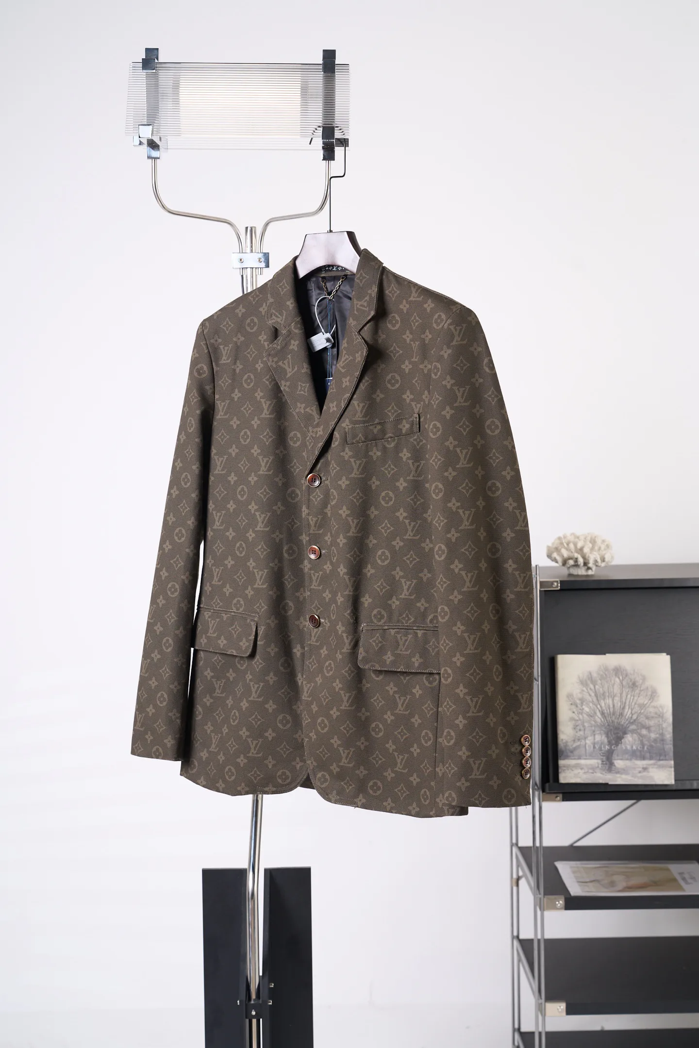 Men's Jackets And Down Jackets LOUIS VUITTON 18178829