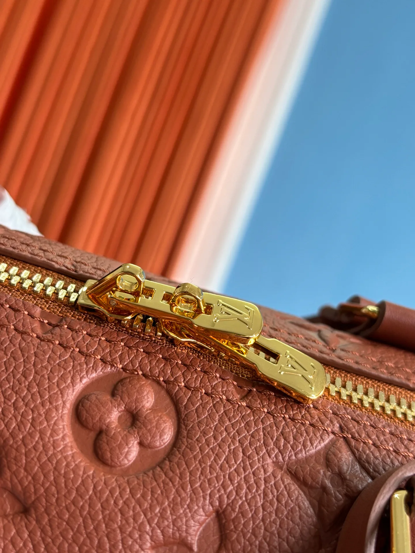 Women's Classic Handbags LOUIS VUITTON 17912345