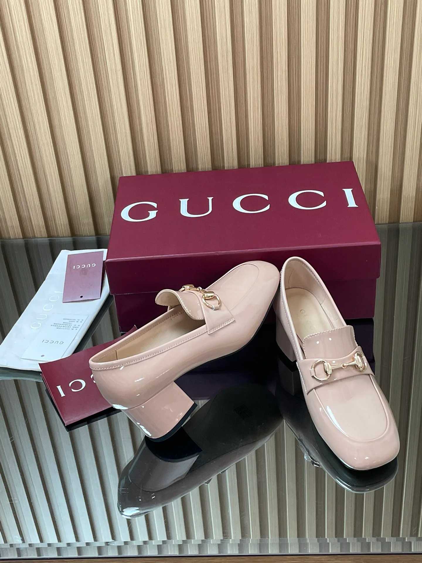Women's Loafers And Moccasins GUCCI 18152968