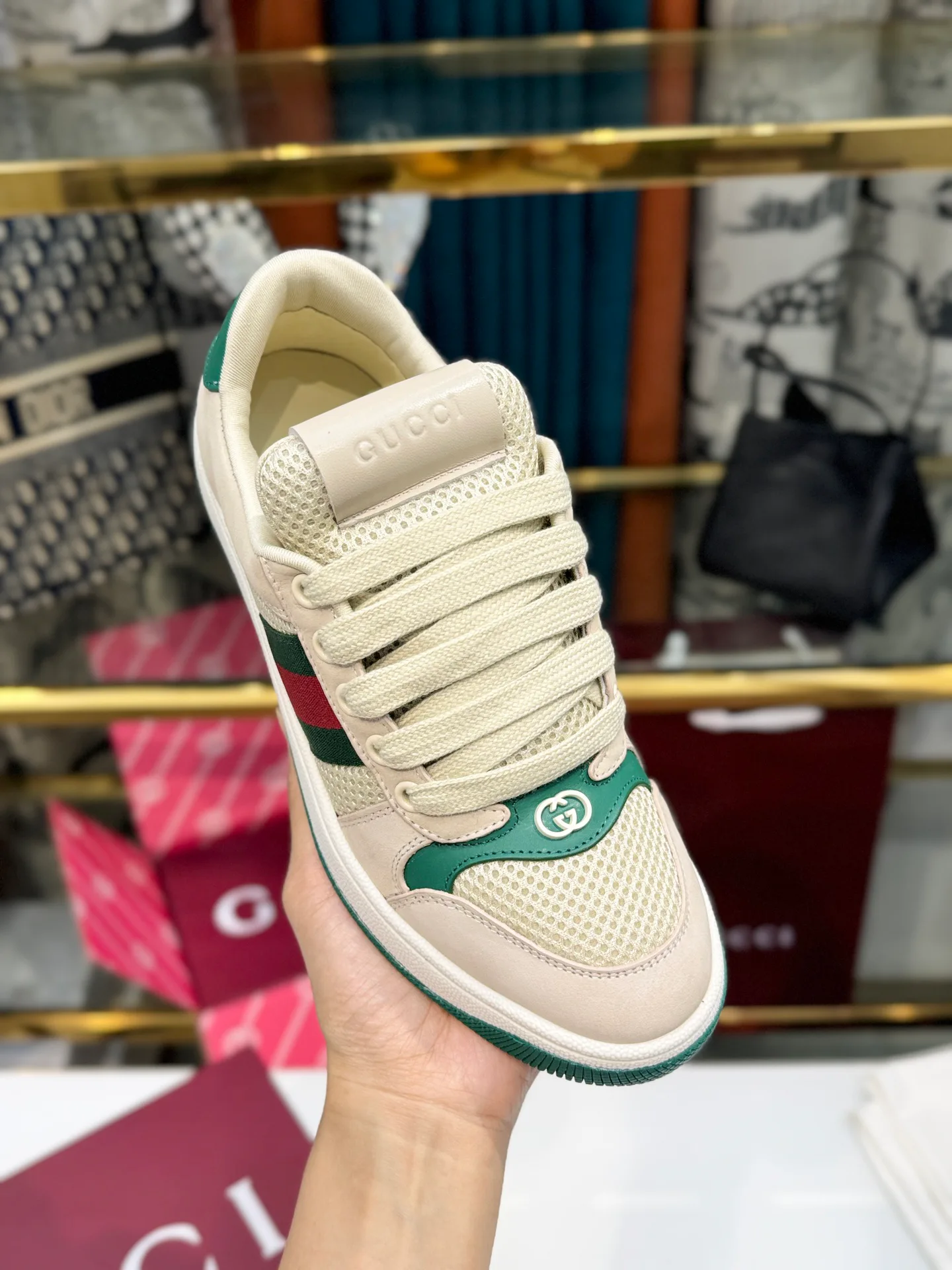 Women's Sneakers GUCCI 17946878