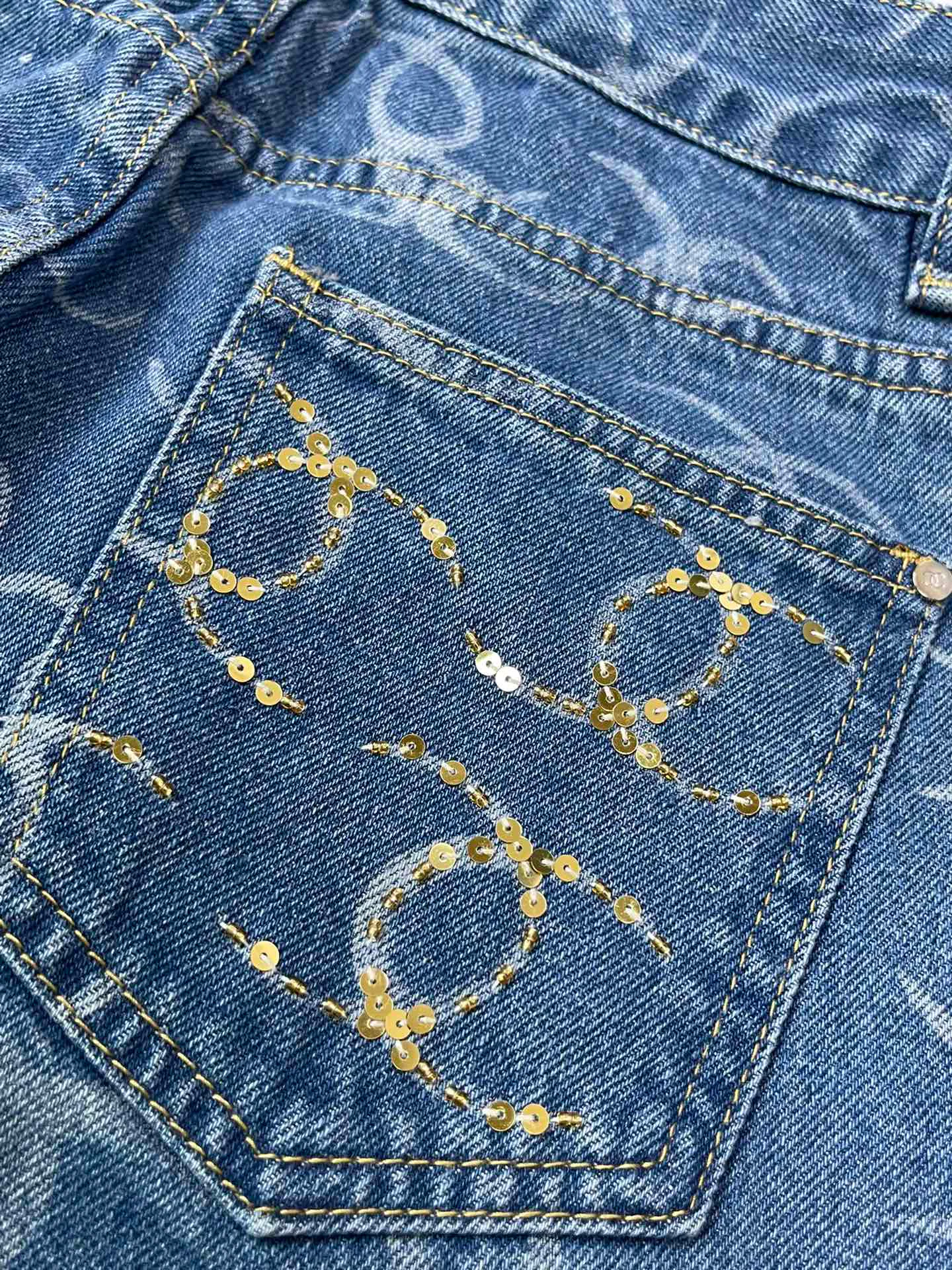 Women's Jeans CHANEL 17954537