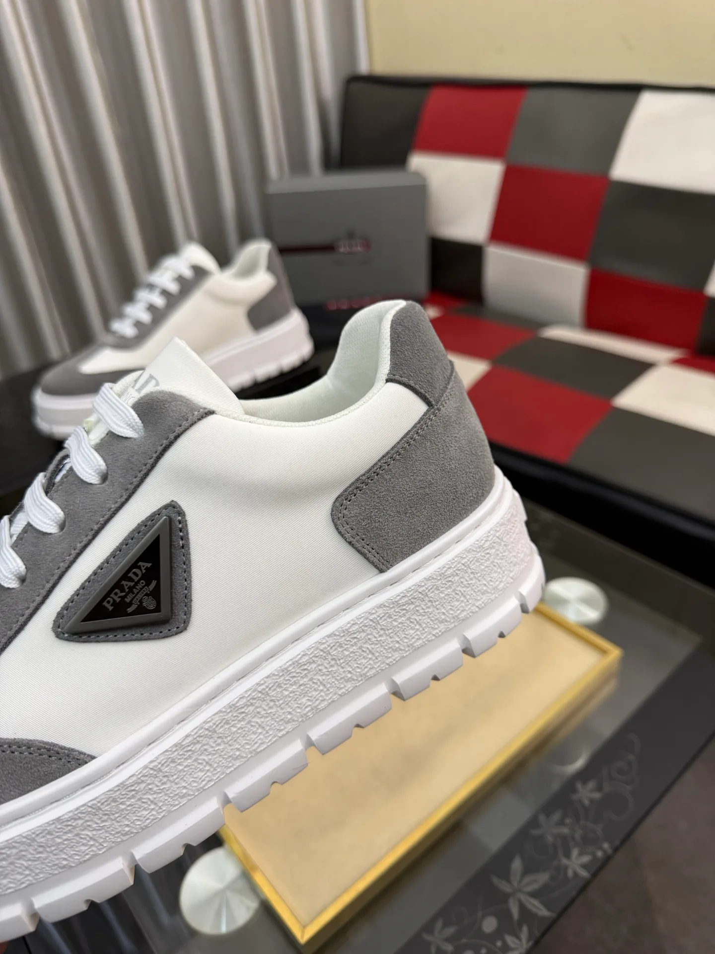 Men's Sneakers PRADA 18417392