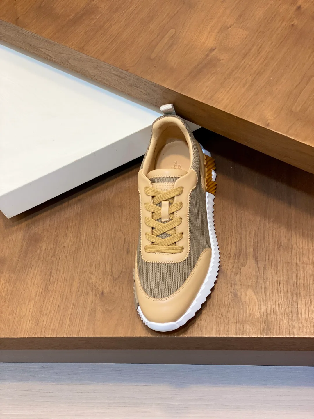 Men's Sneakers HERMES 18039712
