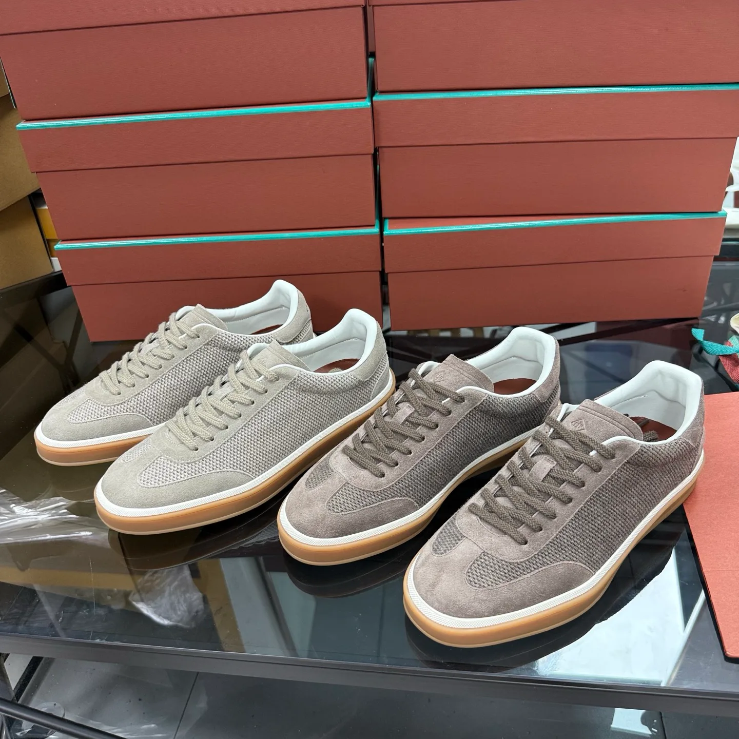 Women's Sneakers LORO PIANA 17955578