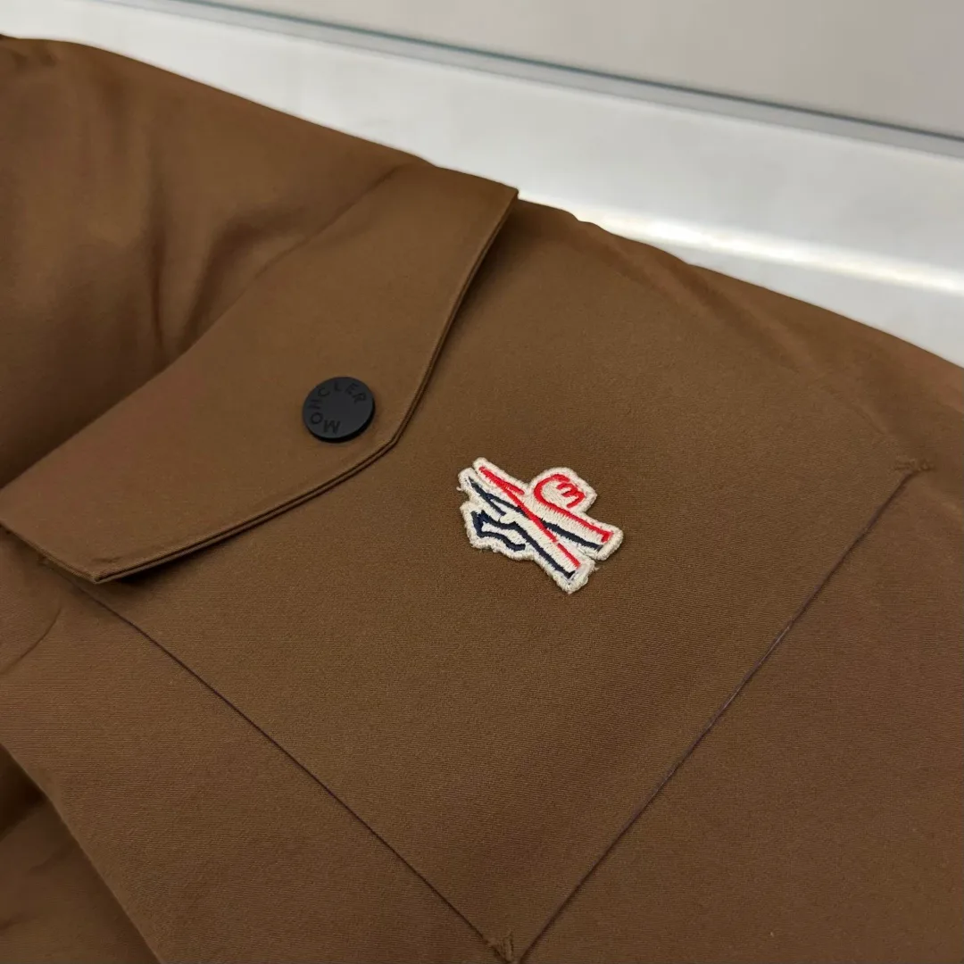 Men's Jackets And Down Jackets MONCLER 17418460