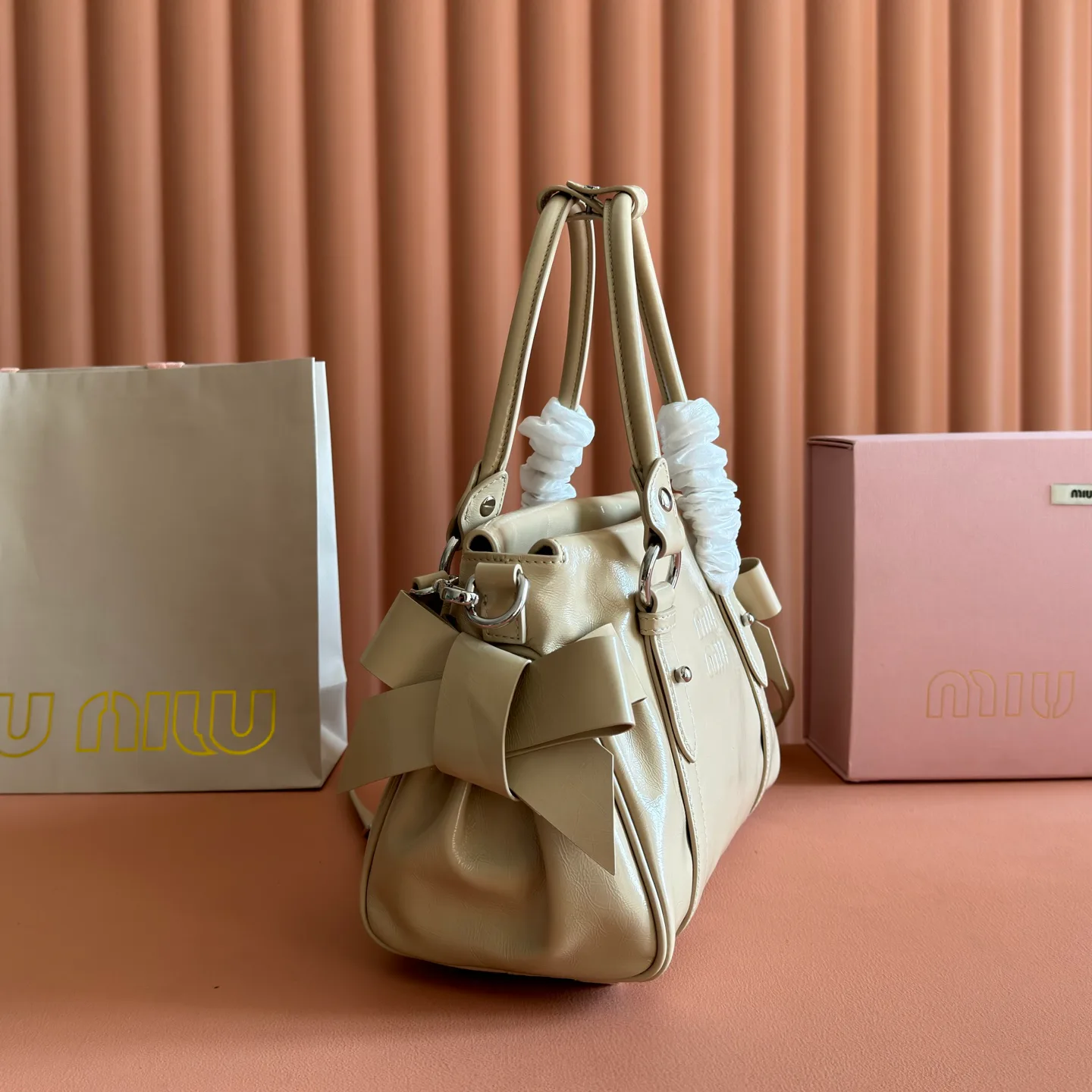 Women's Classic Handbags MIU MIU 18148108