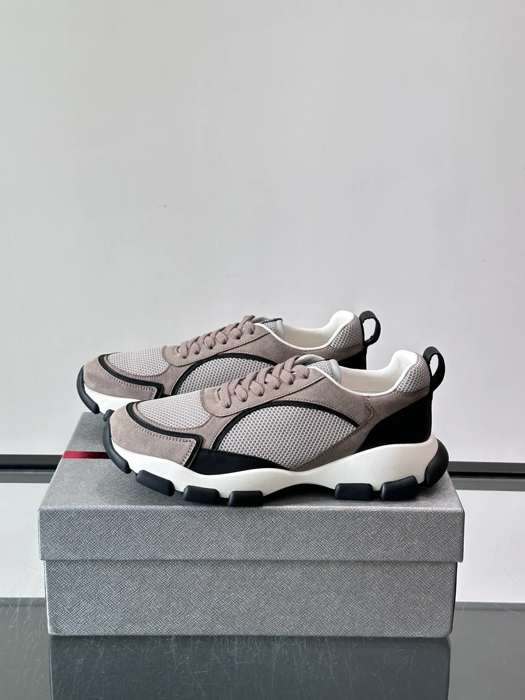 Men's Sneakers PRADA 18102767