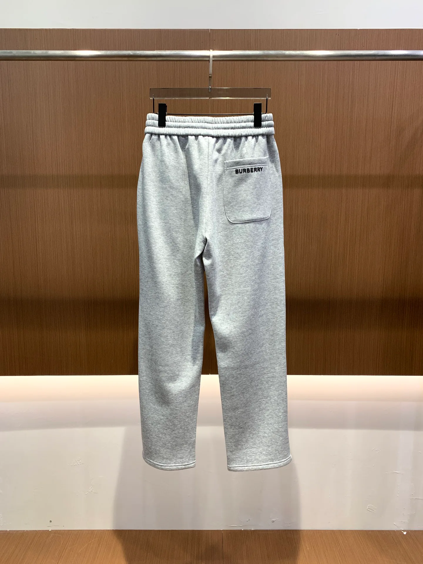 Men's Trousers BURBERRY 18098476