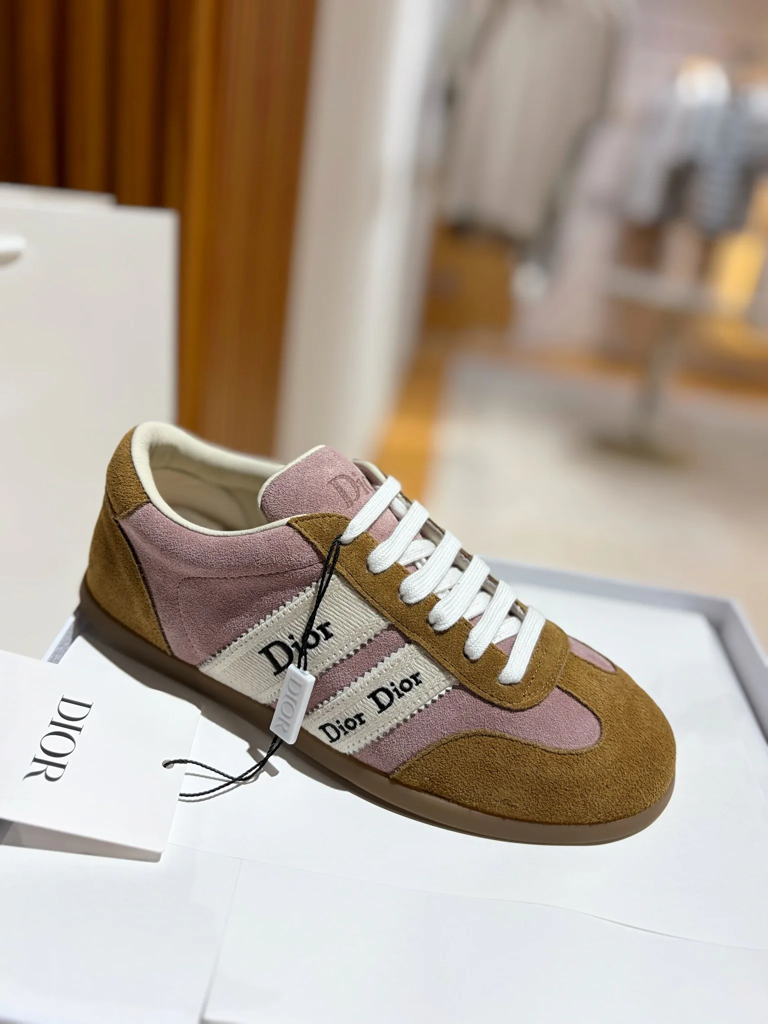 Women's Sneakers CHRISTIAN DIOR 18419410