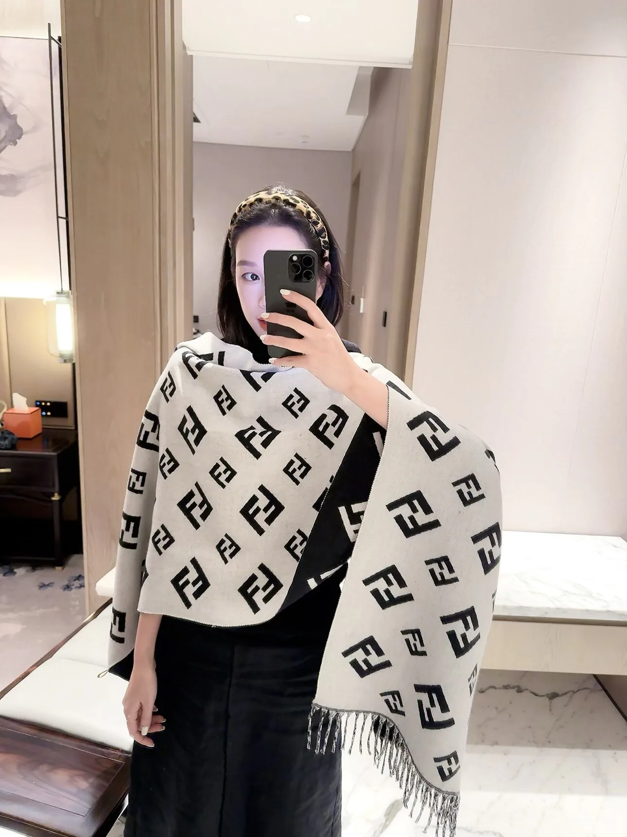 Scarves FENDI 18322645