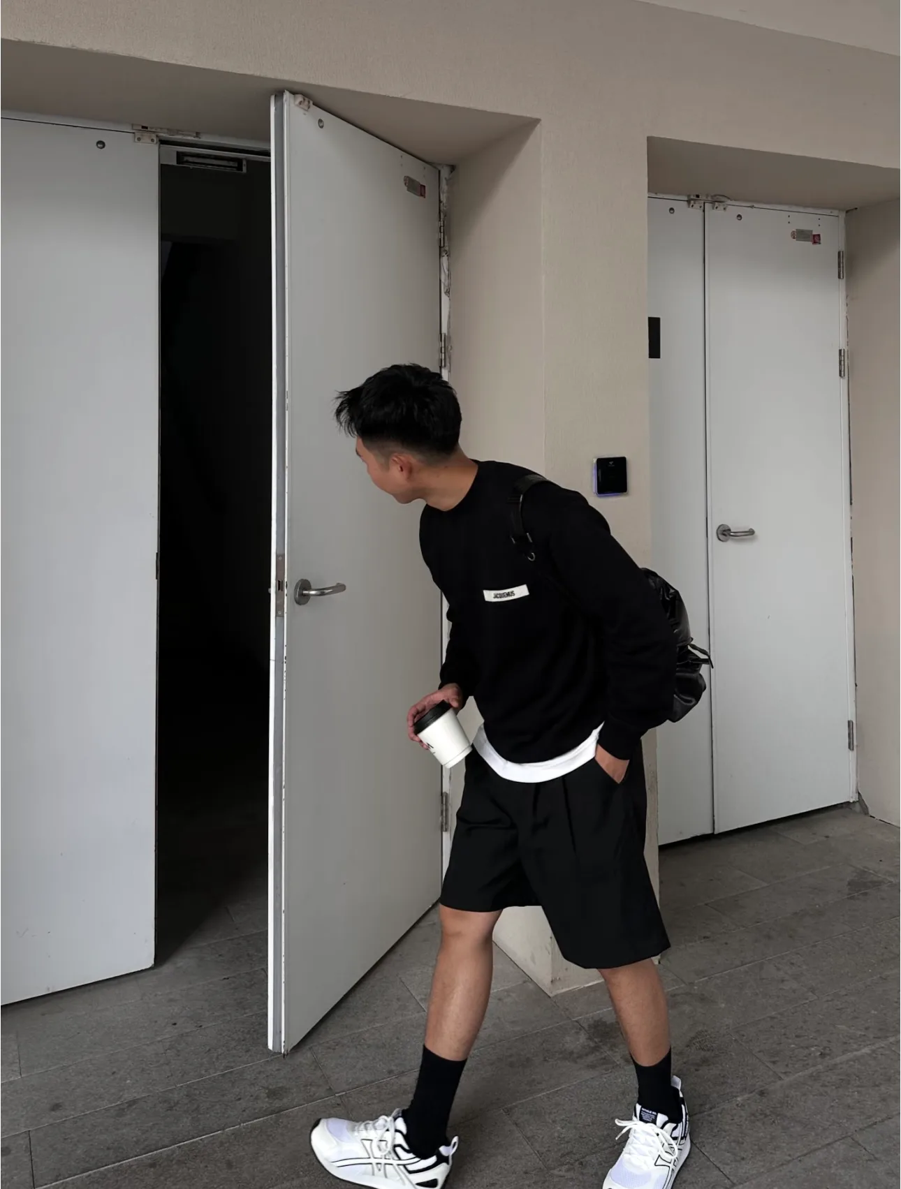 Men's Sweatshirts And Hoodies JACQUEMUS 18142154