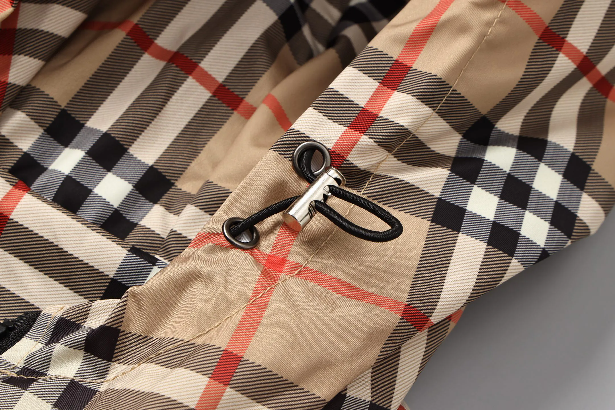 Men's Jackets And Down Jackets BURBERRY 18033024